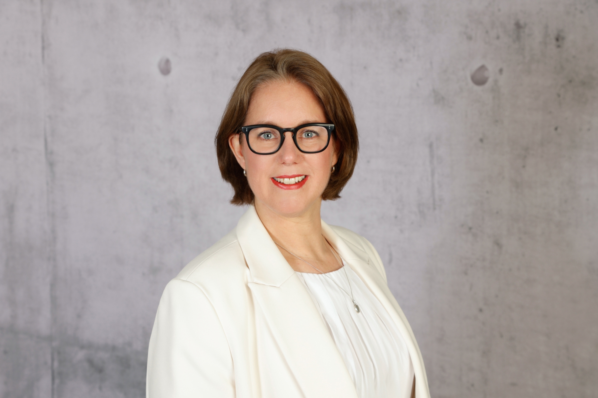 Dieses Bild zeigt Valerie  Alvermann, MBA., M.F.A.